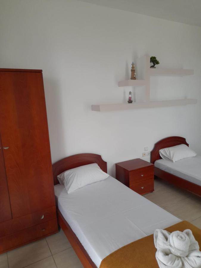 Elia Kai Amos Aparthotel Nea Skioni Exterior photo
